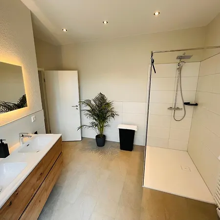Cozy, Neue 3 Altstadt * גוסלר