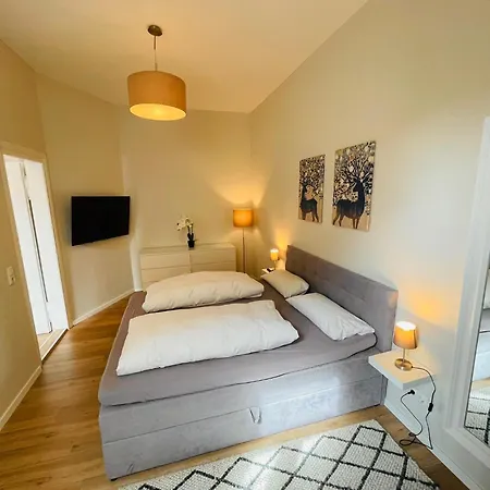 Cozy, Neue 3 Altstadt * גוסלר
